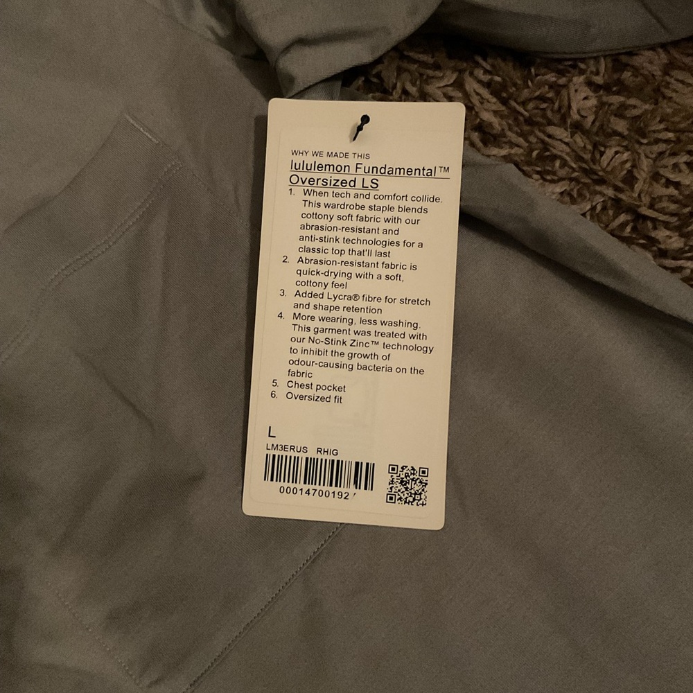 NWT Long Sleeve Lululemon shirt